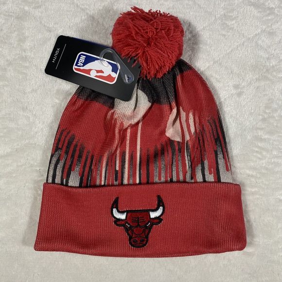 Chicago Bulls NBA Youth Beanie Cuffed Pom Red Black Lightweight Stocking Stuffer - Picture 1 of 4
